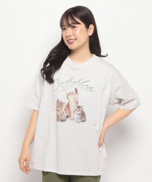 OLIVE des OLIVE(オリーブデオリーブ)/3匹の子ネコT　トップス　Tシャツ　春/img18