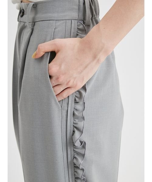 サイドフリルワイドパンツ 予めご了承ください