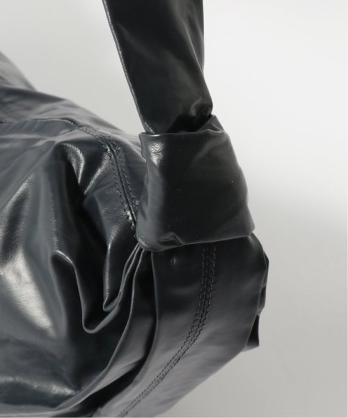 【LEMAIRE / ルメール】 LARGE SOFT CROISSANT LEMAIRE ルメール