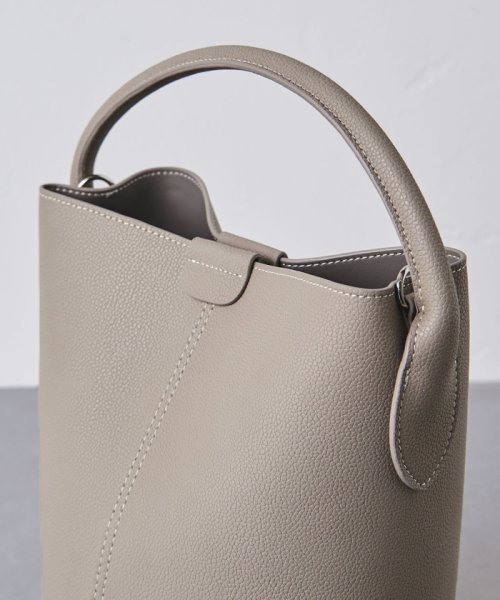 ソフト シュリンク バケットバッグ 