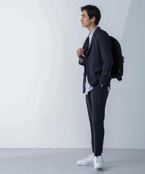 「Damerino」ライトウェイトストレッチセットアップ Damerino オン