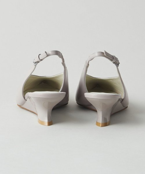 カーヴィーウェッジバックベルト パンプス45 あらかじめご了承ください