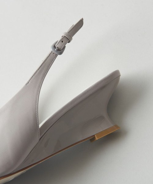 カーヴィーウェッジバックベルト パンプス45 あらかじめご了承ください