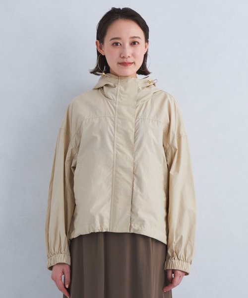 フーディ ライト ブルゾン －UVカット・撥水・ウォッシャブル－ W58 着用サイズ：M