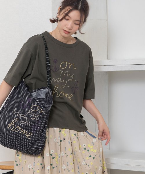 POU DOU DOU(プードゥドゥ)/on my way home刺繍Tシャツ/img08
