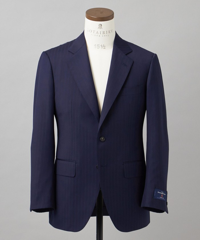 Ermenegildo Zegna】TRAVELLER スーツ(ネイビーストラ Ermenegildo Zegna】TRAVELLER スーツ(ネイビーストラ