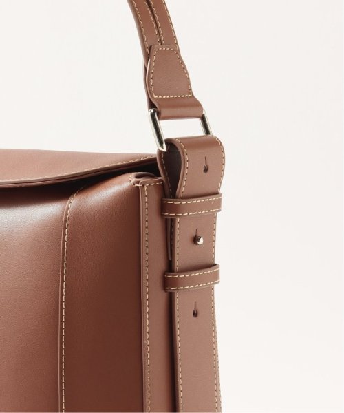 【LAvenir / ラ・ヴェニール】Mael Square Shoulder Bag Smooth LAvenir ヴェニール