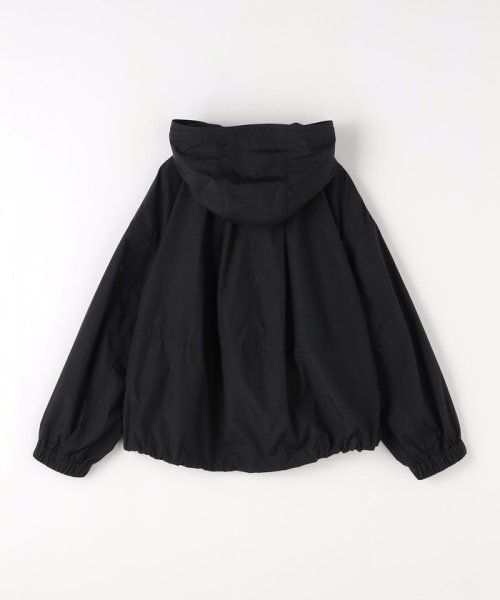 フーディ ライト ブルゾン －UVカット・撥水・ウォッシャブル－ W58 着用サイズ：M