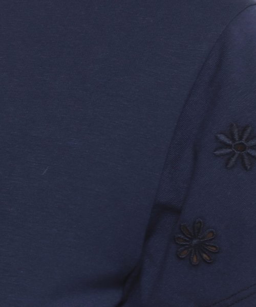 BENETTON (women)(ベネトン（レディース）)/花柄刺繍フレンチスリーブクルーネックTシャツ・カットソー/img16