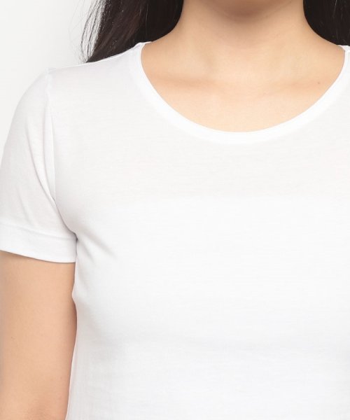 BENETTON (women)(ベネトン（レディース）)/クルーネックアシンメトリーサイドスリット半袖Tシャツ・カットソー/img15