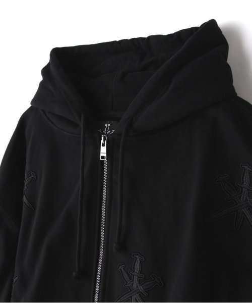 LHP(エルエイチピー)/UNKNOWN LONDON/アンノウンロンドン/BLACK ON BLACK DAGGER EMBROIDERY HOODIE/img06