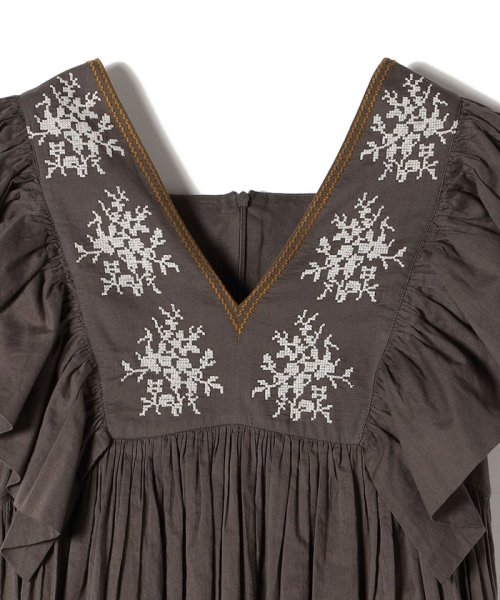 little black:〈手洗い可能〉インド 刺繍 袖 フリル デザイン ワンピース ◇ 