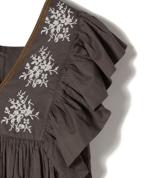 little black:〈手洗い可能〉インド 刺繍 袖 フリル デザイン ワンピース ◇ 