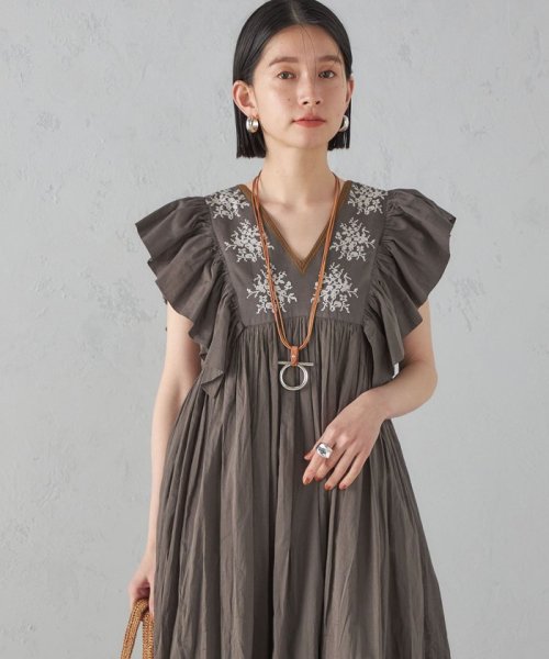 little black:〈手洗い可能〉インド 刺繍 袖 フリル デザイン ワンピース ◇ 