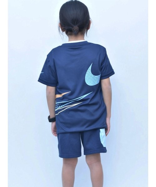 NIKE(ナイキ)/キッズ(105－120cm) Tシャツ NIKE(ナイキ) NKB SWOOSH WRAP DRI FIT SS TEE/img07