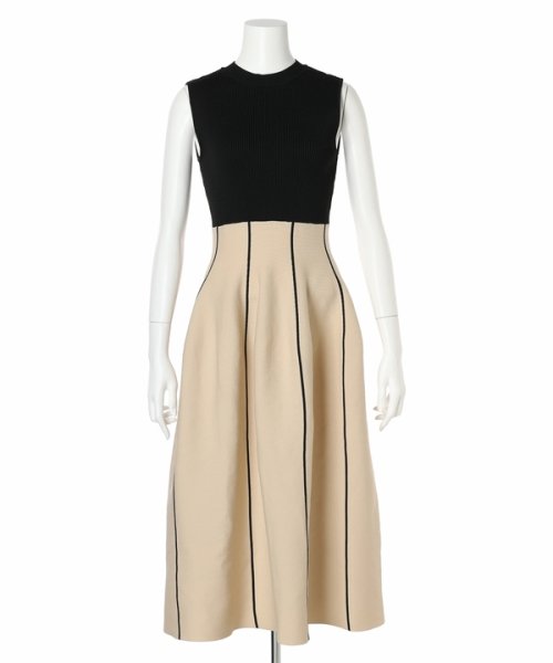 フレアニットワンピース 予めご了承ください