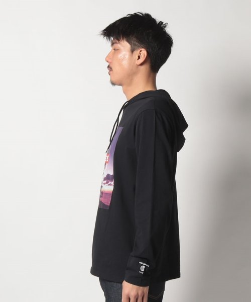 LEVI’S OUTLET(リーバイスアウトレット)/LS HOODED TEE PHOTO BT LS CAVIAR GRAPHIC/img01