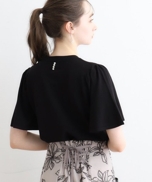 Couture Brooch(クチュールブローチ)/【接触冷感/UV/洗える】バックパール調デザイン 袖フレアニット/img15