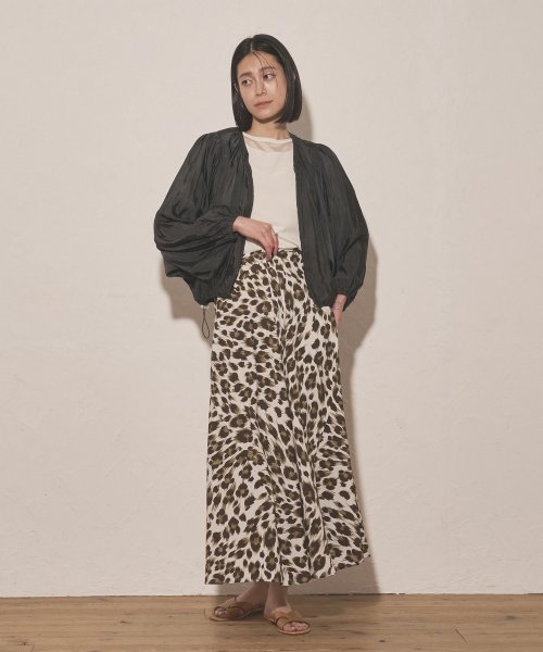 【Audrey and John Wad】レオパード柄バイアスフレアスカート 