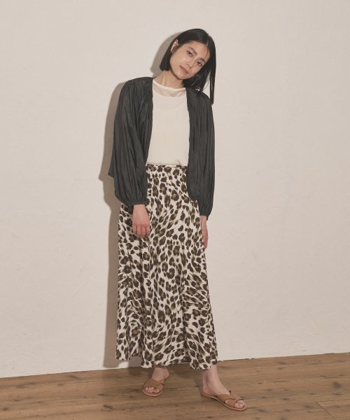 【Audrey and John Wad】レオパード柄バイアスフレアスカート 