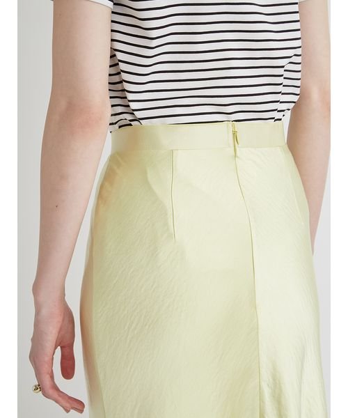 サテンナロースカート 予めご了承ください