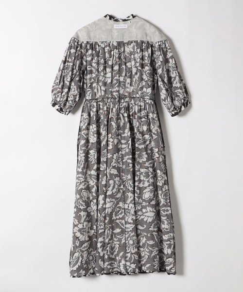 quaranciel:〈洗濯機可能〉リーフプリント スキッパー ギャザー ワンピース quaranciel