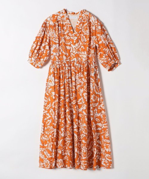 quaranciel:〈洗濯機可能〉リーフプリント スキッパー ギャザー ワンピース quaranciel