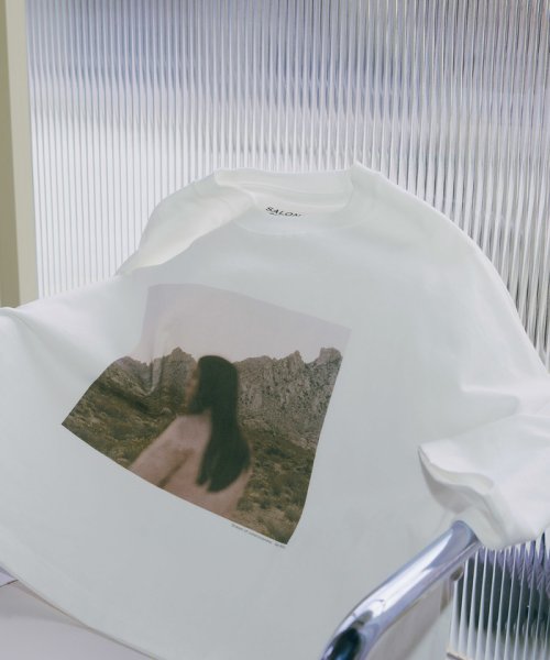 サロン　アダム　エ　ロペ(サロン　アダム　エ　ロペ)/【Alec Soth（アレック・ソス）】[24SS]クロップドフォトTシャツ/img01