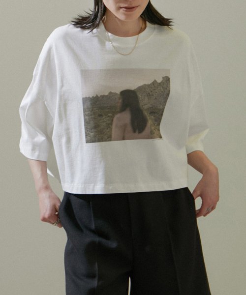 サロン　アダム　エ　ロペ(サロン　アダム　エ　ロペ)/【Alec Soth（アレック・ソス）】[24SS]クロップドフォトTシャツ/img18