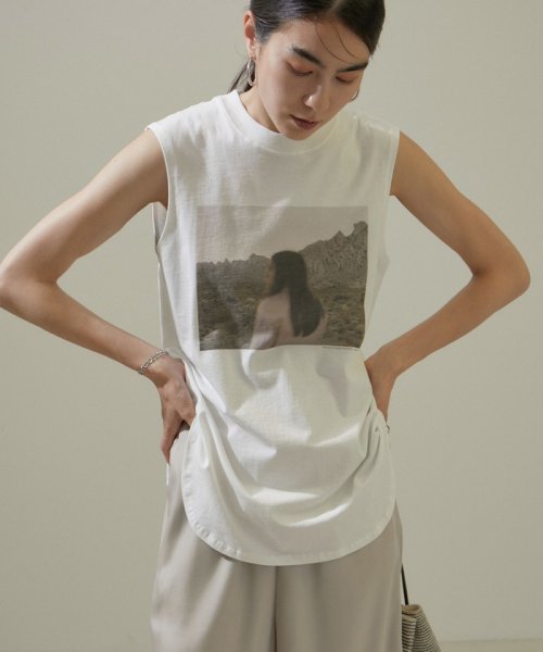 サロン　アダム　エ　ロペ(サロン　アダム　エ　ロペ)/【Alec Soth（アレック・ソス）】[24SS]ノースリーブフォトTシャツ/img14