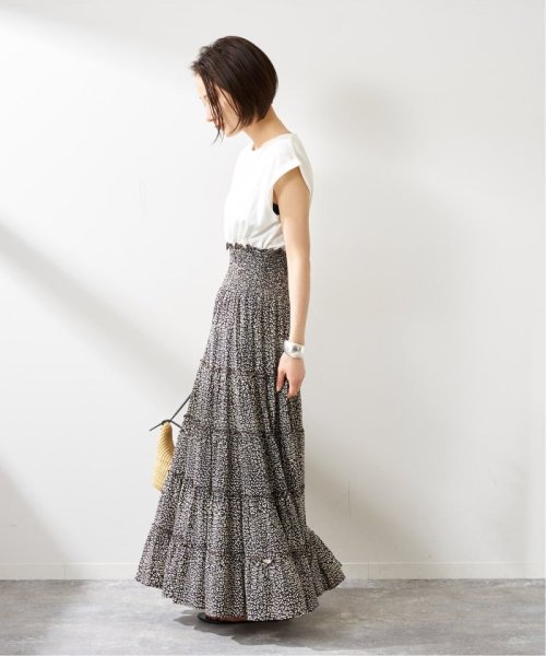 journal standard  L'essage (ジャーナルスタンダード　レサージュ)/《予約》《別注》【LUSANA / ルサーナ】RUFFLE TIRED MAXI SKIRT：スカート/img02