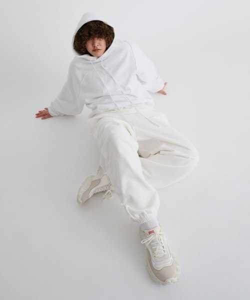 [カンペール] PELOTAS MARS / スニーカー 5cm 0cm PELOTAS MARS グリップ力に優れ 頑丈かつ超軽量のEVAアウトソールに かかとの保形性を高めるパーツを組み合わせ クッション性の高いリサイクルOrthoLite オーソライト インソールが 快適な履き心地をもたらします