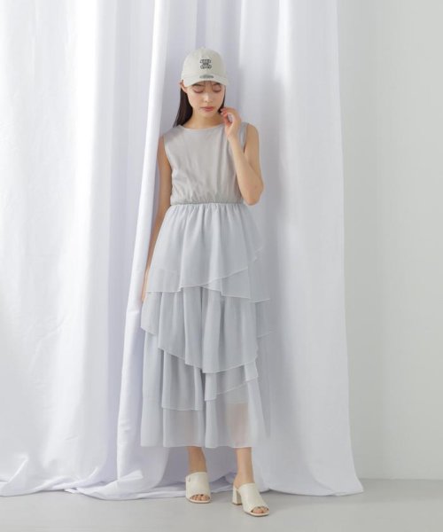 スムースドッキングボリュームアシメワンピース 商品説明一枚でスタイルが決まる！スムースカットソーとシアースカートをドッキングしたレディなワンピースです。配色の効いた E1438215098(11000円)