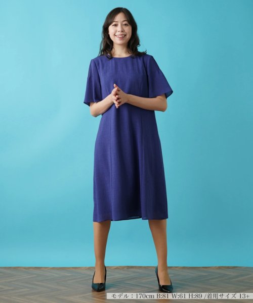 半そでフレアワンピース【プラス企画】 