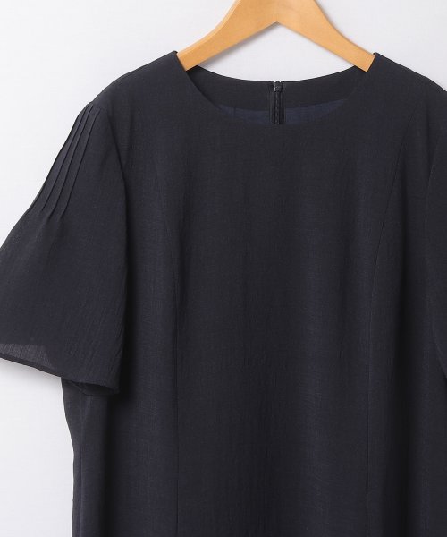 半そでフレアワンピース【プラス企画】 