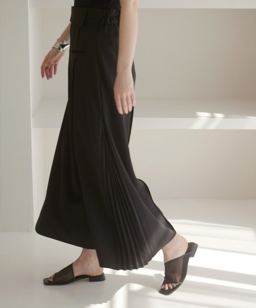 MIELI INVARIANT(ミエリ インヴァリアント)/Pleat Hem Block Pants/img17