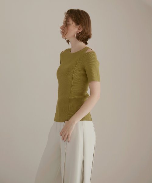 MIELI INVARIANT(ミエリ インヴァリアント)/Cut Open Panel Knit Tops/img03