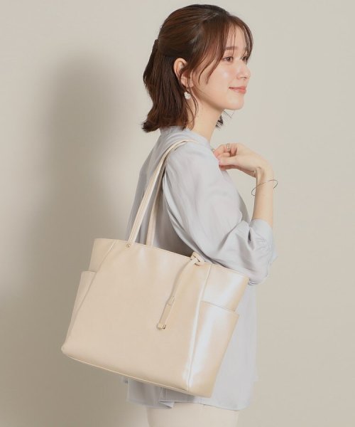 【多ポケ／ポケ7】サイドポケット軽量通勤A4トート 人気・おすすめ｜安定人気・収納便利におすすめ 期間限定割引 配送追跡可 在庫残りわずか