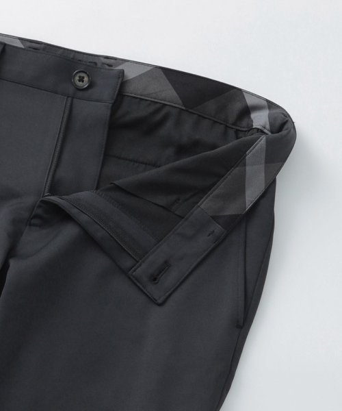 シェルタリングドライサテントラウザーズ 