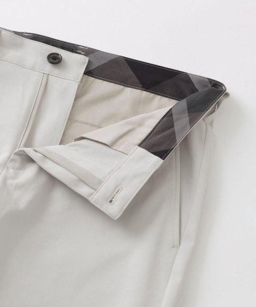 シェルタリングドライサテントラウザーズ 