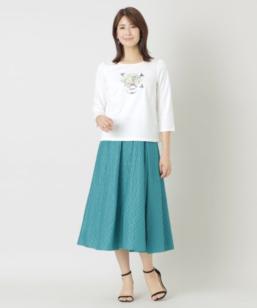 TO BE CHIC(L SIZE)(トゥービーシック Lサイズ)/【L】コットンポンチ モチーフカットソー/img01