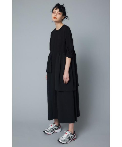 HeRIN.CYE(ヘリンドットサイ)/Tuck sleeve docking dress/img02