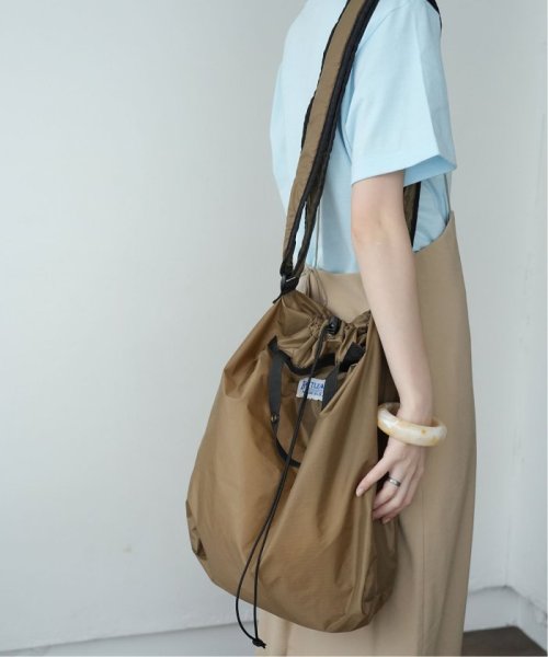 【BATTLE LAKE/バトルレイク】ストラップバッグ BATTLE SLOBE