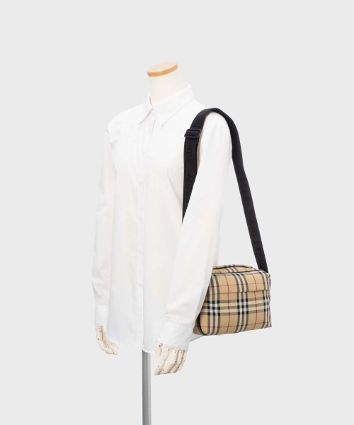 BURBERRY(バーバリー)/バーバリー BURBERRY 8084111 ショルダーバッグ メンズ バッグ ミニ ローラ クロスボディ ショルダーチェーン TB斜め掛け A1189 プレゼ/img07