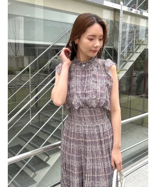 【WEB限定サイズあり】Sustainableフリルワンピース 予めご了承ください