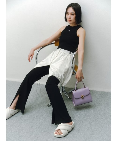 フロントスリットパンツ 予めご了承ください