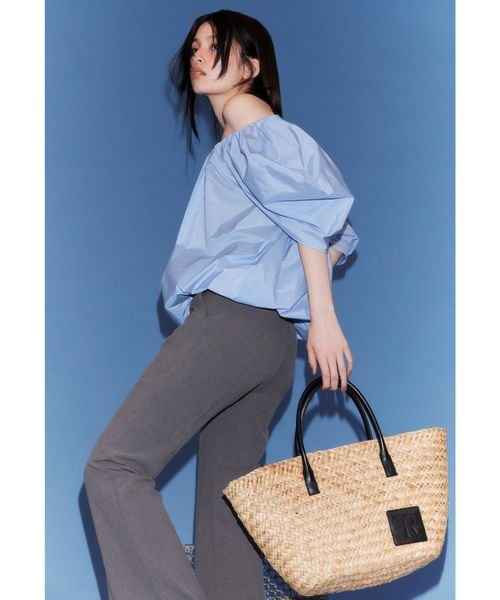 フロントスリットパンツ 予めご了承ください