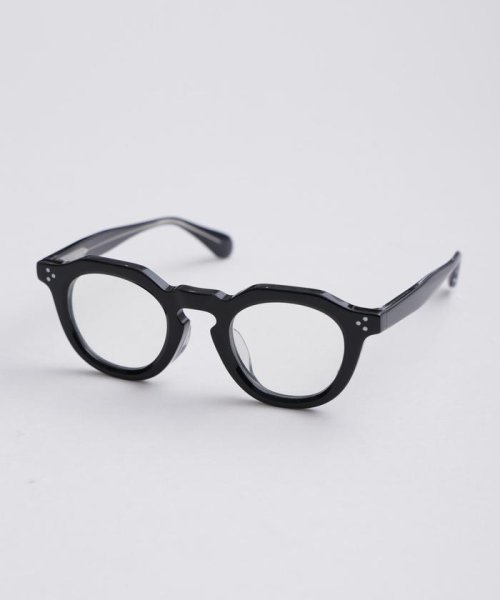 「NJ/CLUB」CARRYSTOCKKIT＆BAGスクエアアイウェア ボストン ウエリントンを融合したデザインのアイウェア フレーム上部のアウトラインが水平で ＮＪ/ＣＬＵＢ