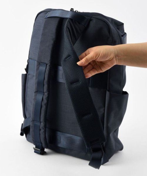 STLAKT ラウンドバックパック L STLAKT