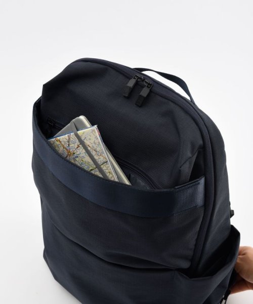 STLAKT ラウンドバックパック L STLAKT